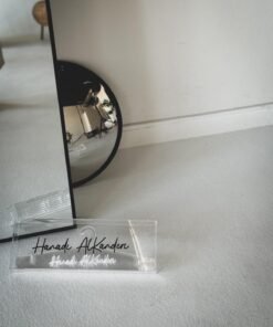 Alternative view of Big Acrylic Box Without Hangers