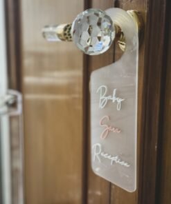 Acrylic reception divider