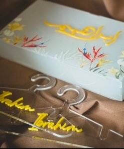 Customized Small Acrylic Box With Hangers